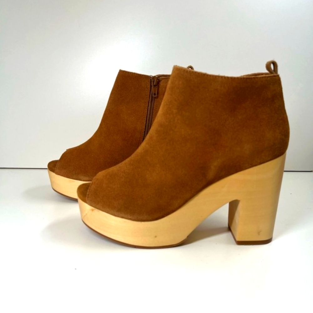 Nasty gal NEW Brown Suede Platform Ankle Boots 6.5
